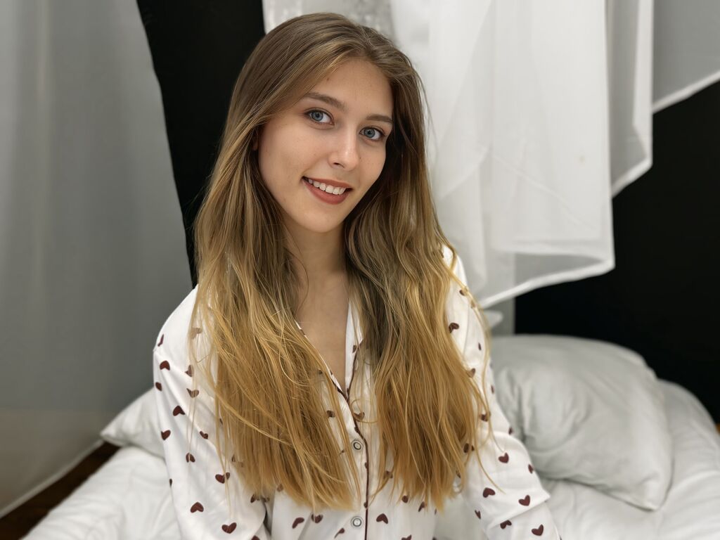 AlisaWonder Nackt