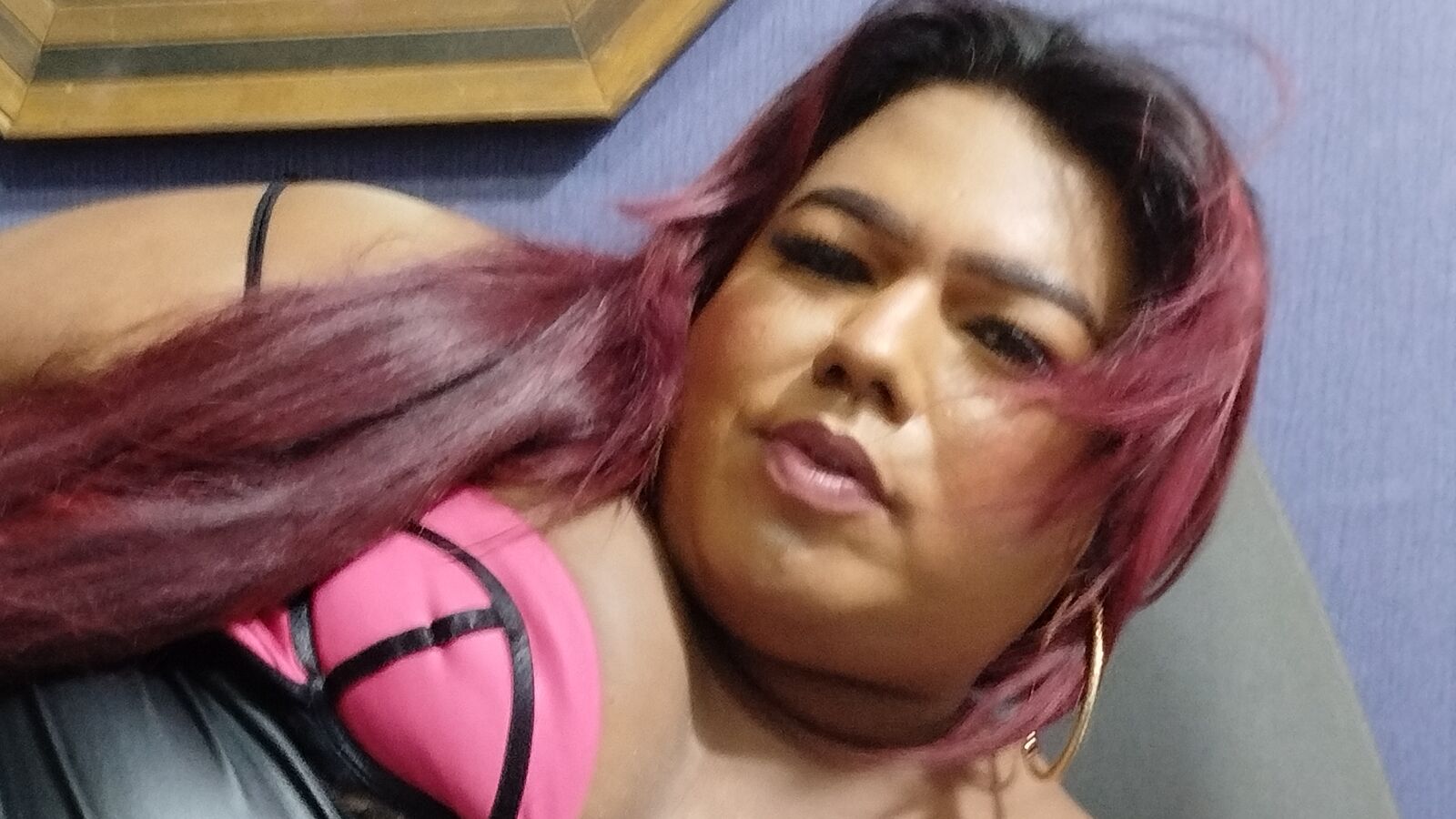 OpraxBella erotic portrait