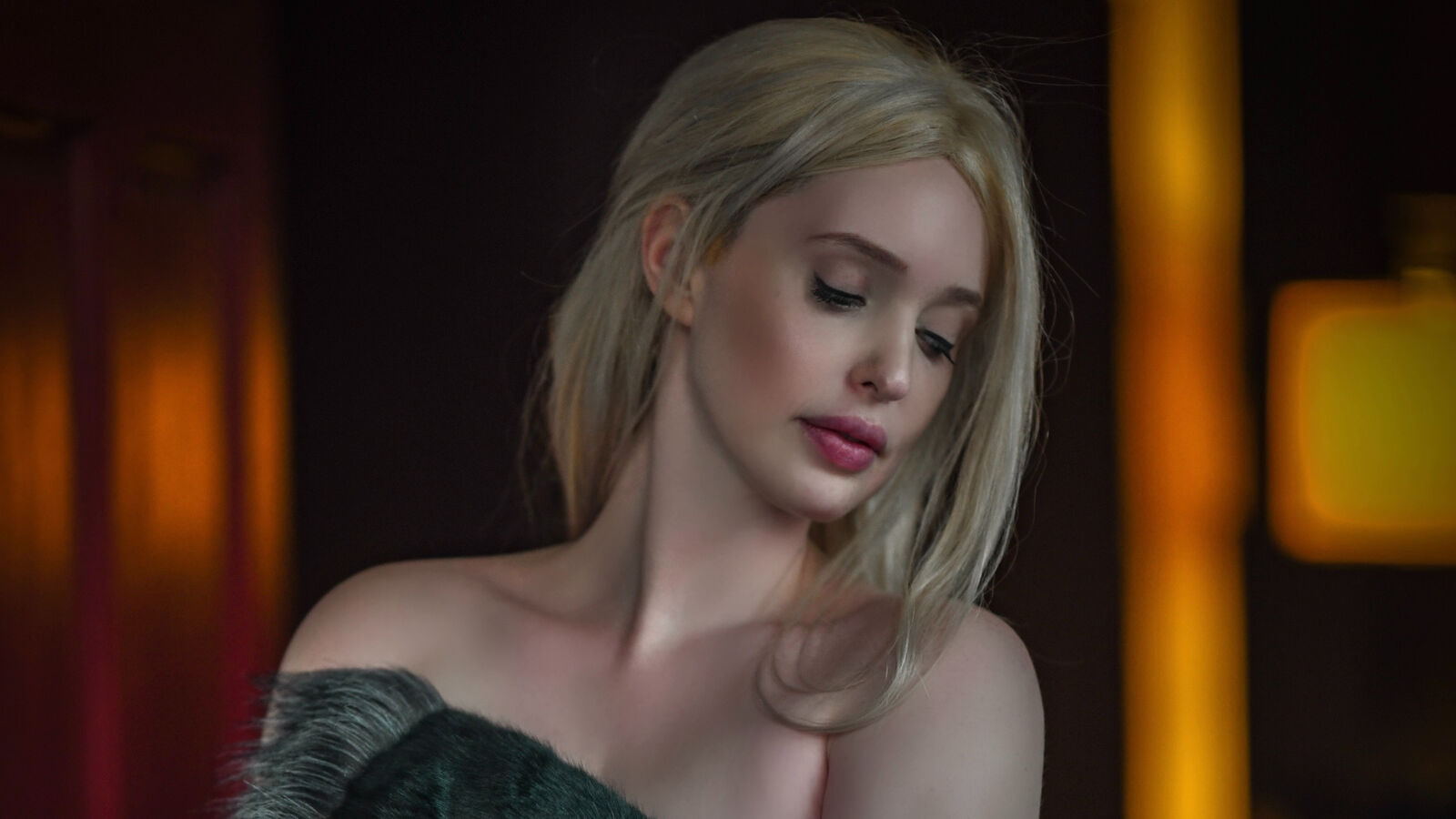 Dolyporcelain erotic portrait