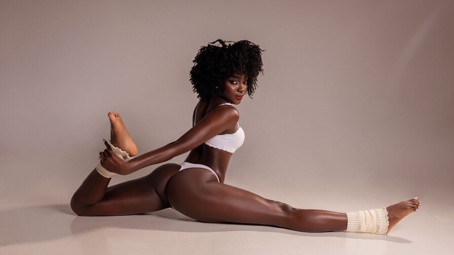 Record Nude YaraDavis