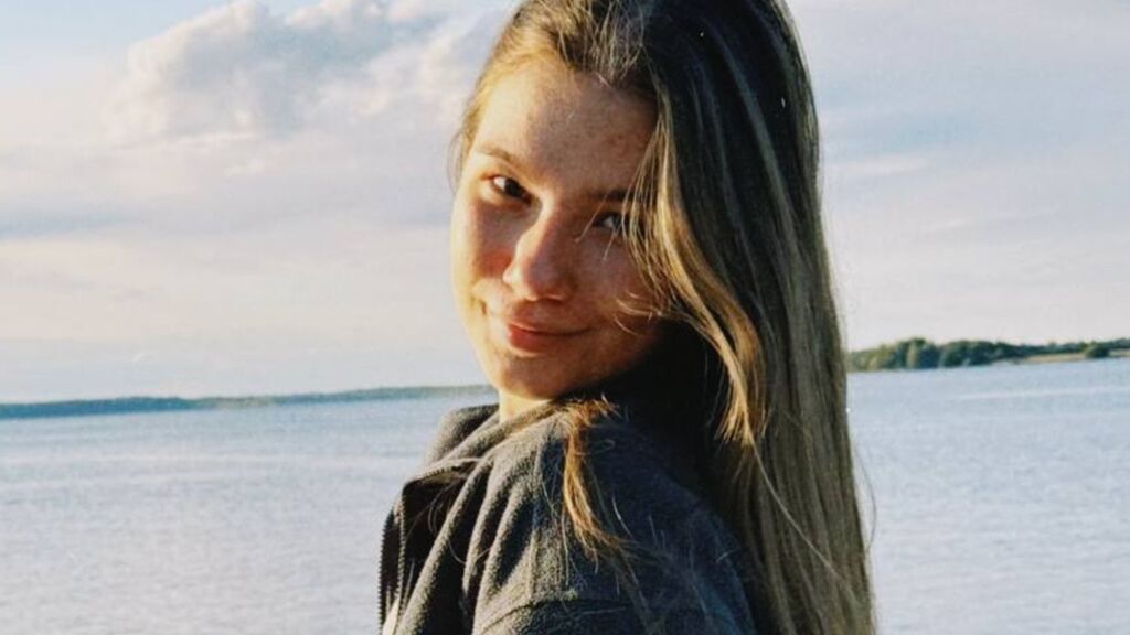 Watch VanitaNadoff from LiveJasmin on GirlsOfJasmin