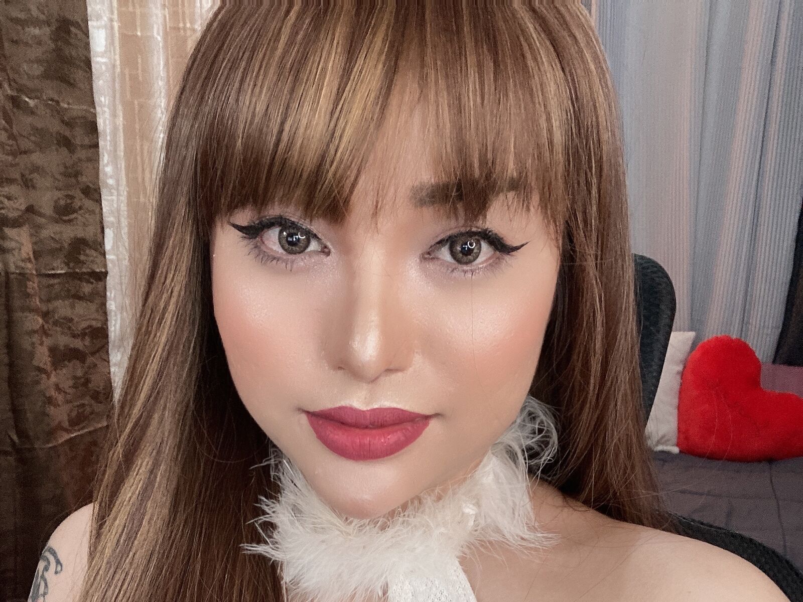 JasmineCordova's page