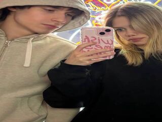 free chat now PhillipAnna