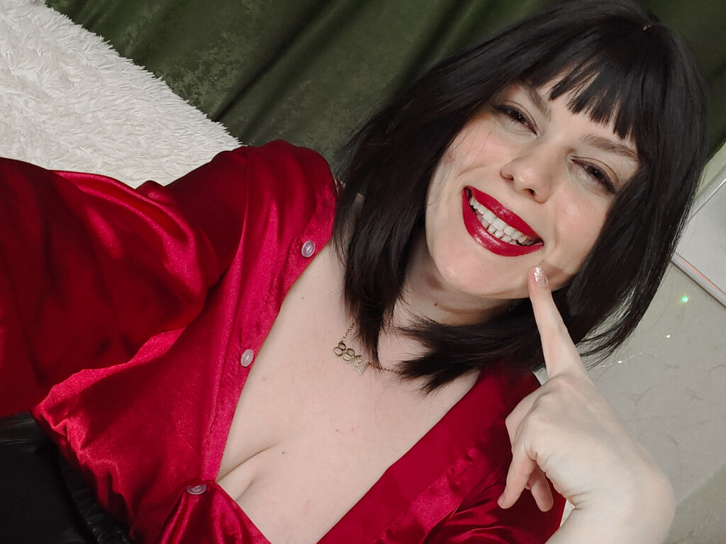 LucyMilller Camera Thumbnail