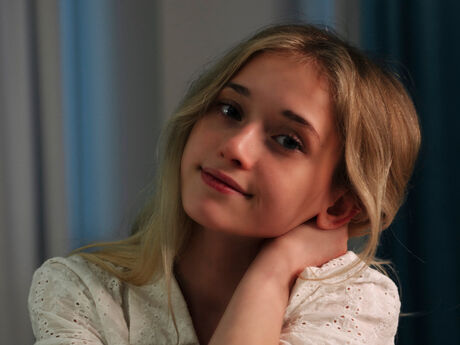 Chat with DorisCounsell