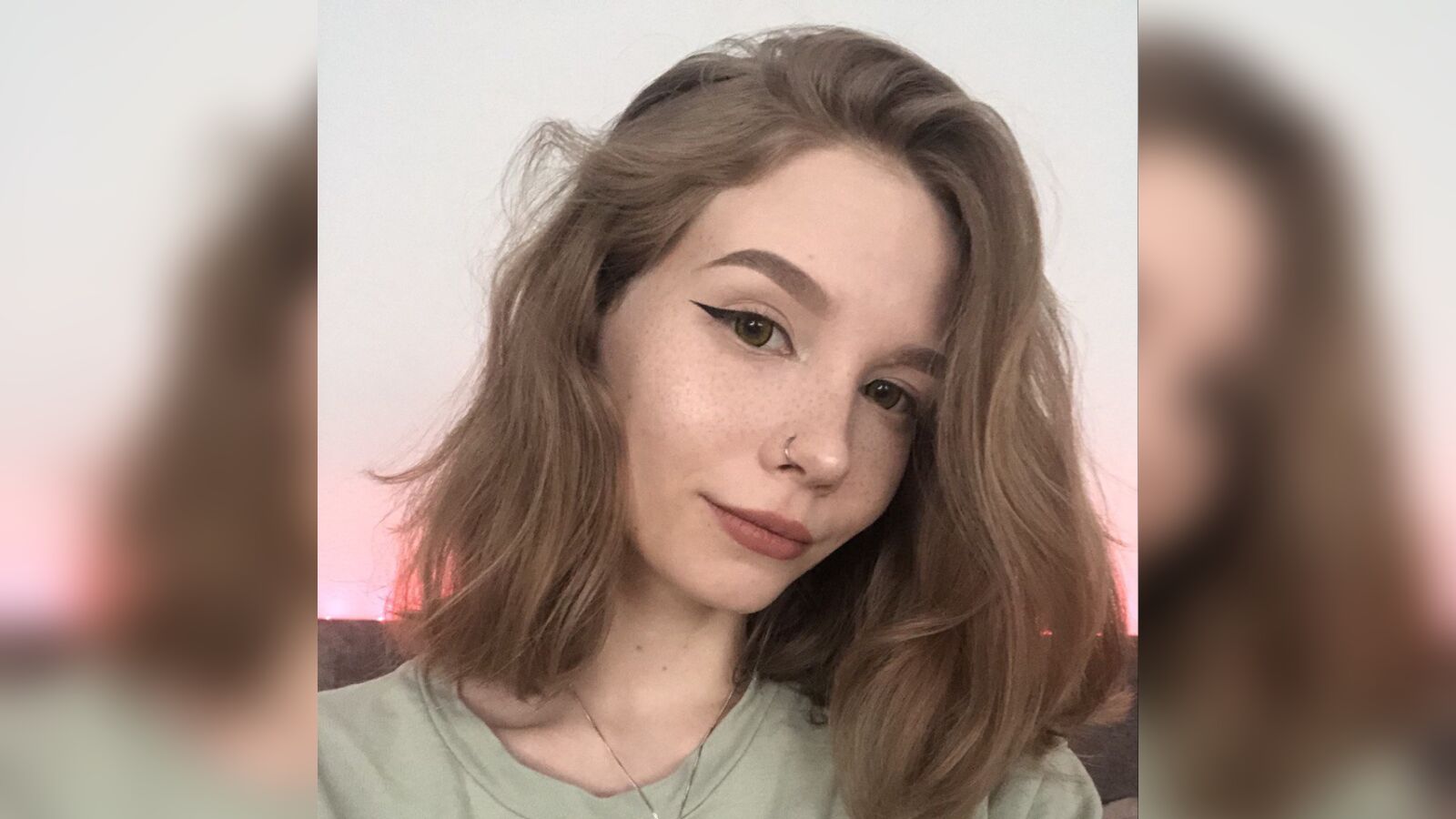 MiaMourre erotic portrait