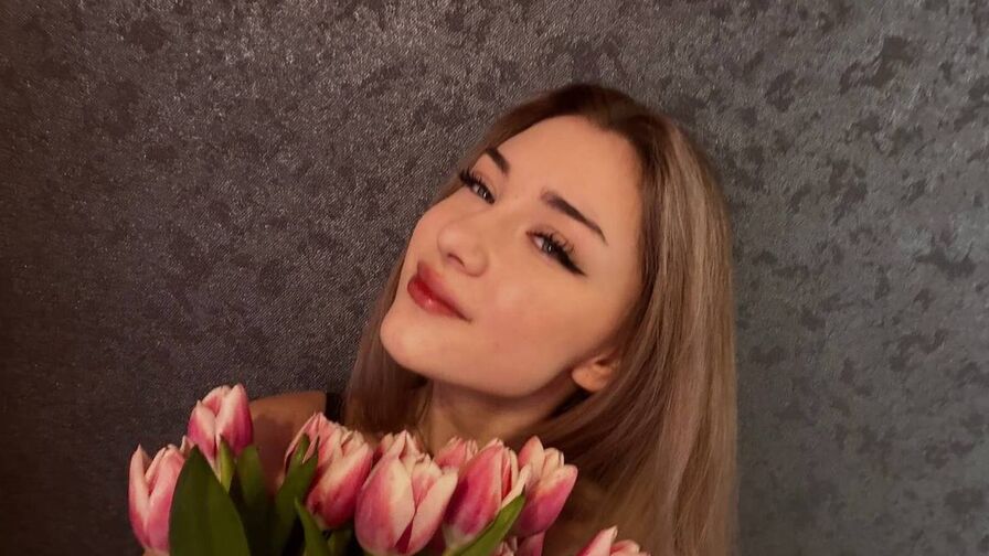Watch AngellaMasood live on Amateur Porn