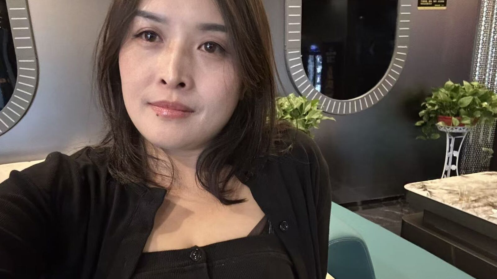 GingerYang erotic portrait