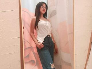 KallyContez BongaCams live streaming