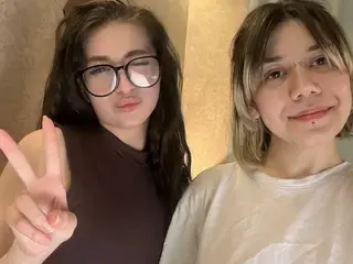 Show privé avec LoraAndElswyth