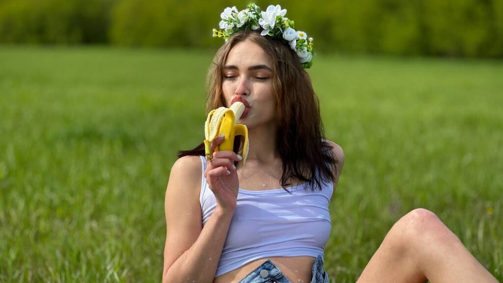 Sex chat gratuit in direct cu AnnaWell pe LiveJasmin
