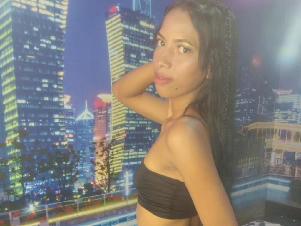 hotcatalella Nackt
