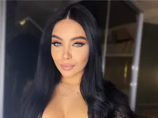 Show privé avec Ryva