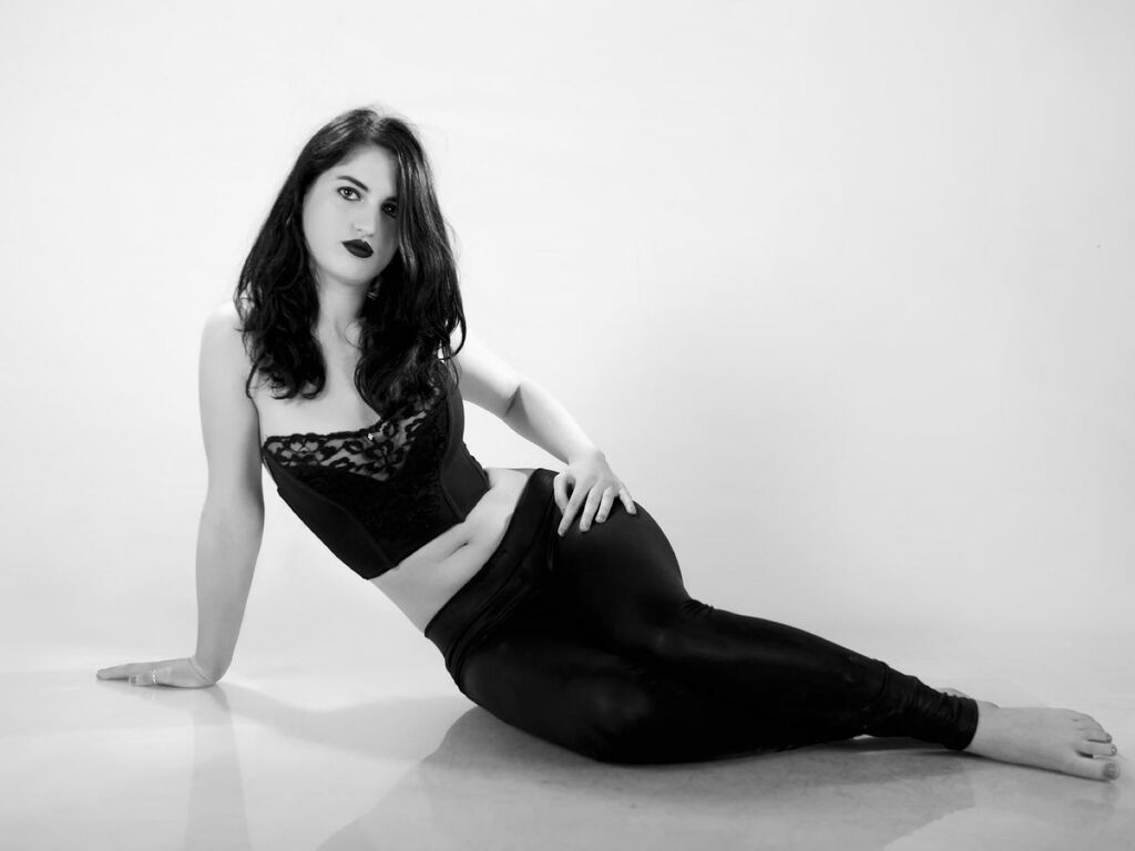 MarinaChaasia Nude