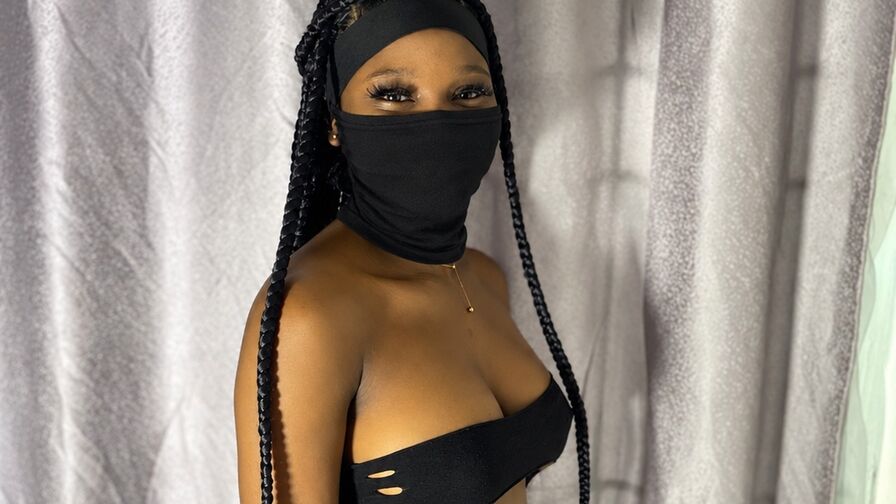 Live HD Nude Chat with Cocozara