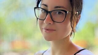 RosieWilliamss related LiveJasmin free chat profile