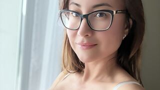RosieWilliamss related LiveJasmin free chat profile
