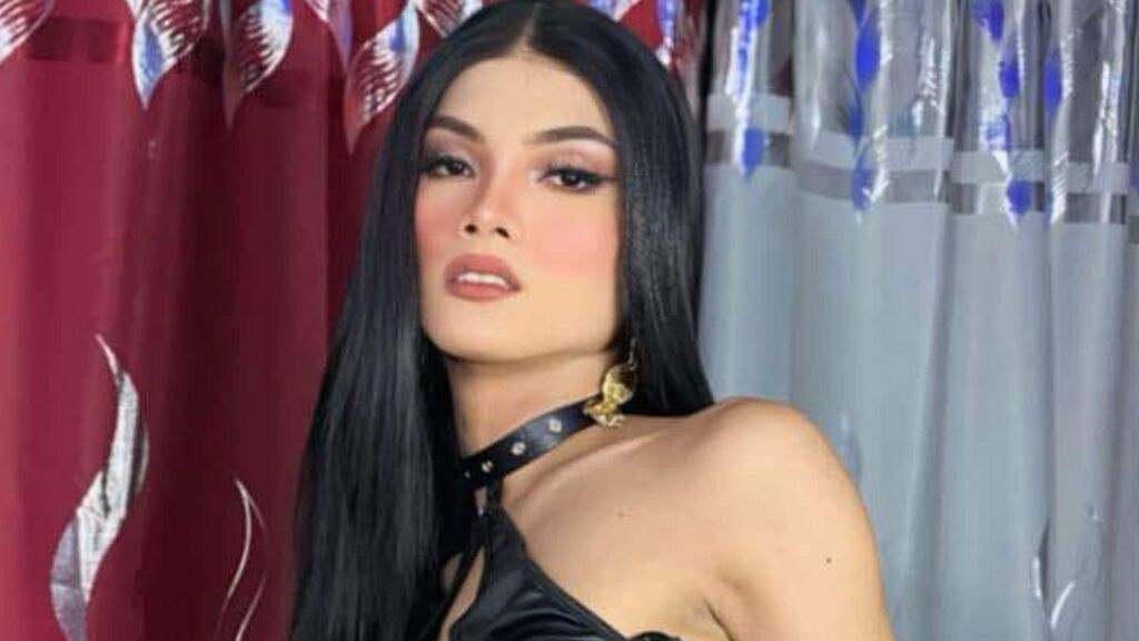 Sex chat gratuit in direct cu AthinaCollins pe LiveJasmin