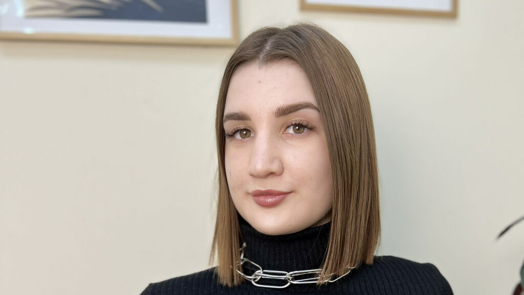  online at GirlsOfJasmin