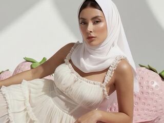 HalaiaNoor webcam model