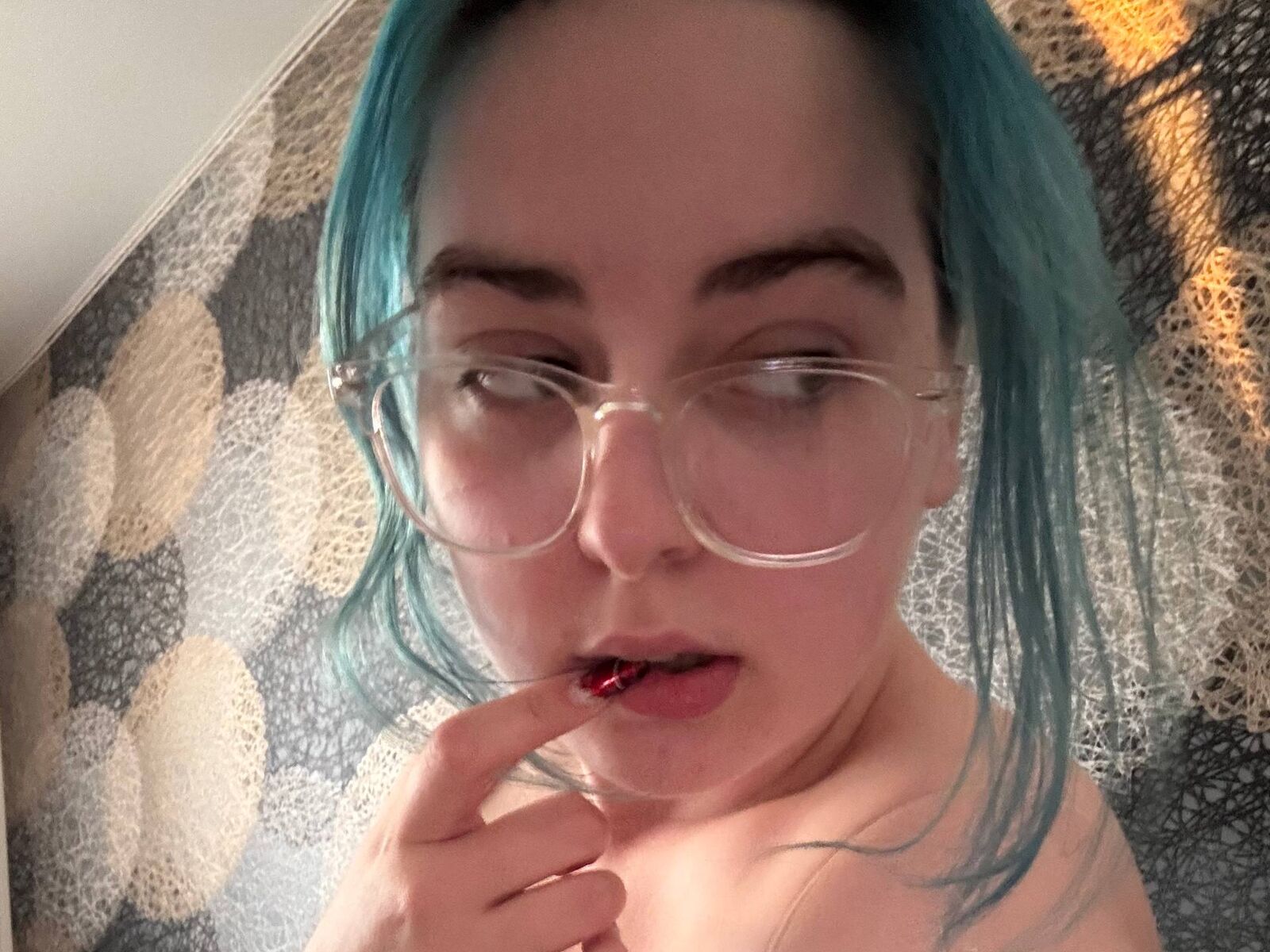 Live cam for PixieJones
