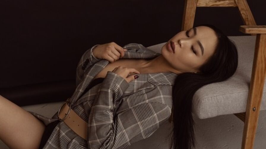 LioraLee's live cam