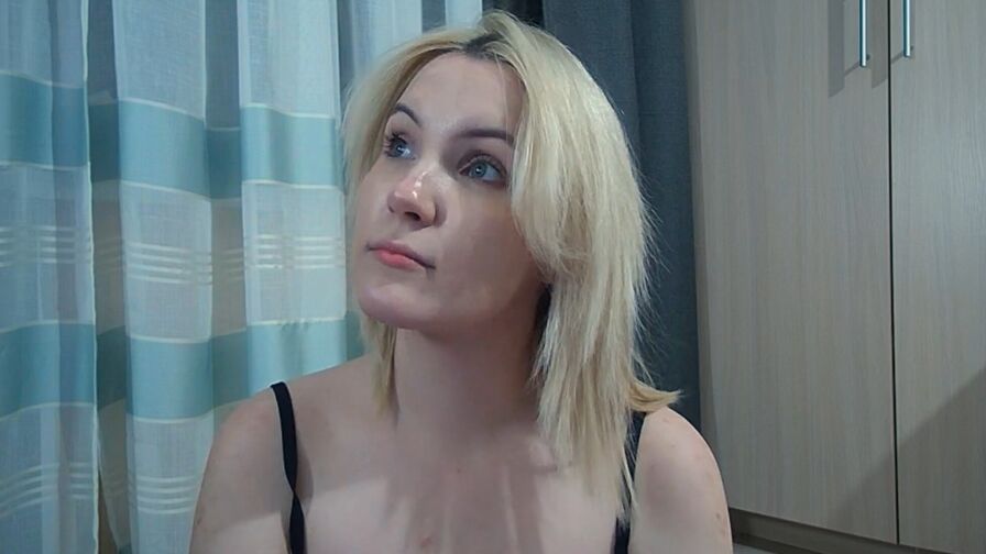 LyndaHuppenbauer Live Sex Chat at Educate My