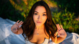 Free Nude AngieCaloway