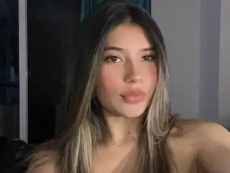 Chat with AmberBustamante