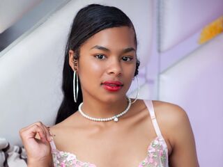 LucyLarz Porn cams live