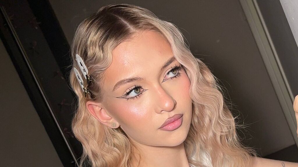 Sex chat gratuit in direct cu FelicaTapper pe LiveJasmin