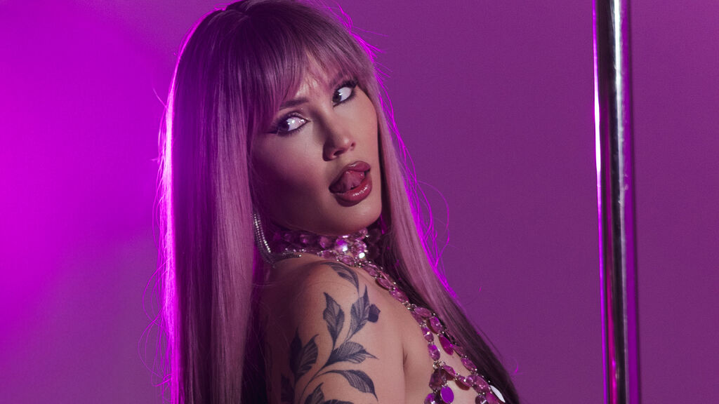 A Playful Look at Alluring Models