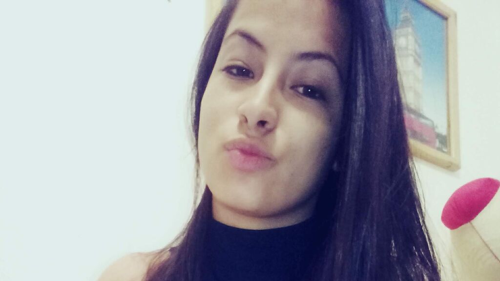 AngeRossen's profile from Jasmin at GirlsOfJasmin'