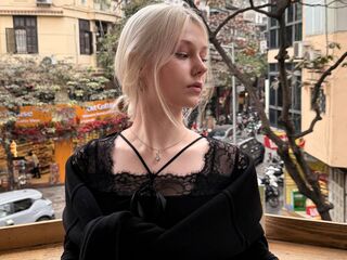 online chatting KamValentine