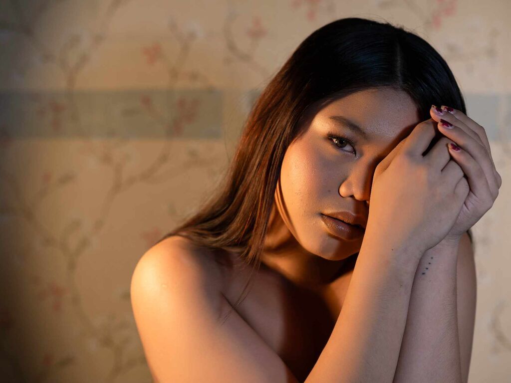 EllizabethTan