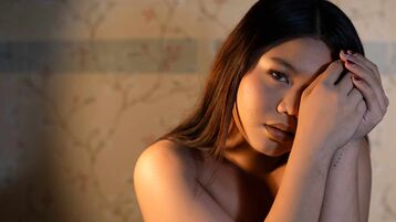 EllizabethTan webcam show