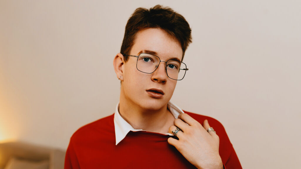 TedParker live cam model at LiveJasmin