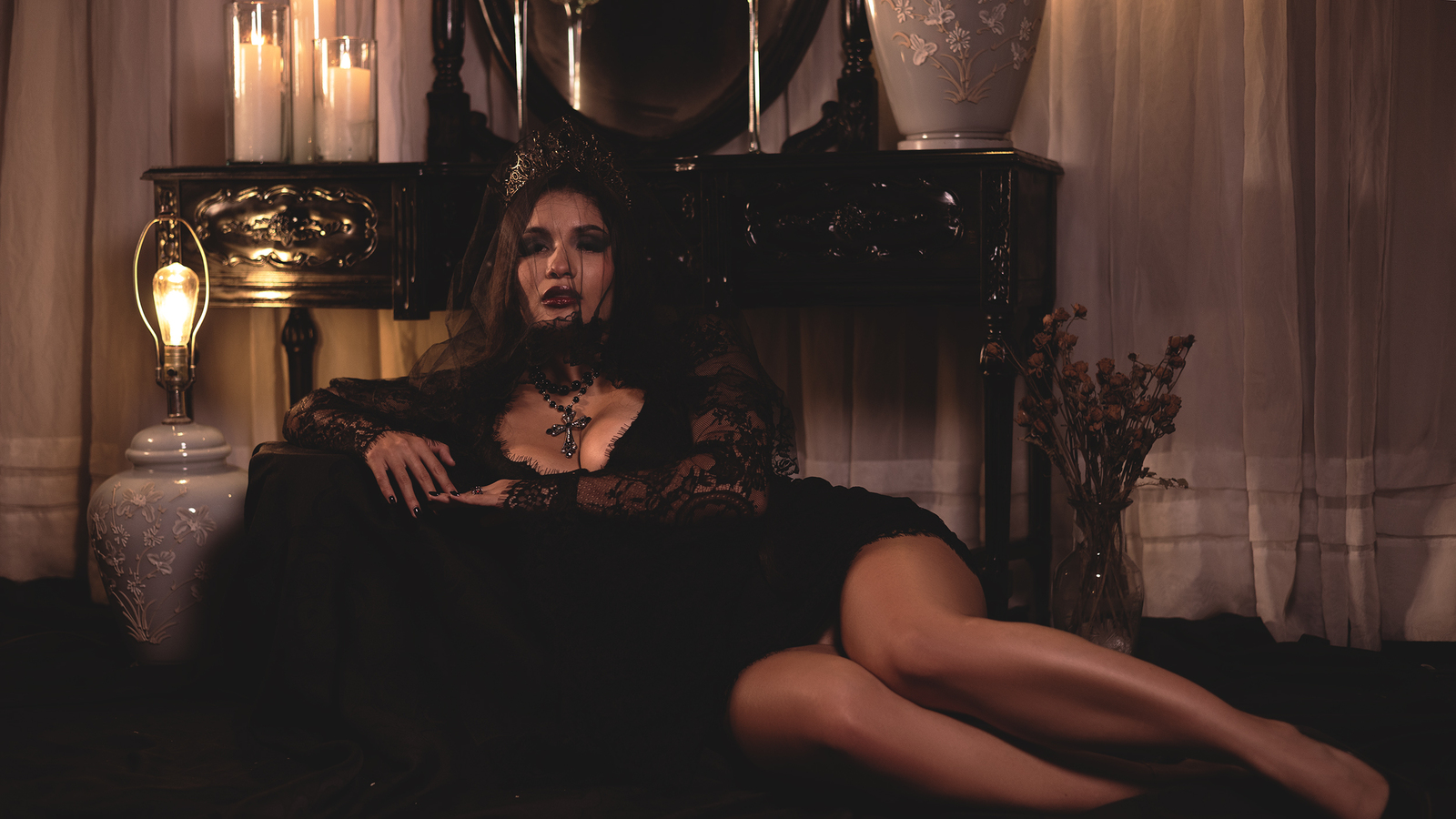 TracyMoore glamour portrait