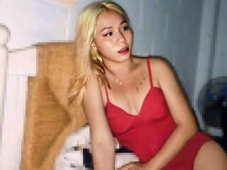 BeatriceOganda - Live Cam