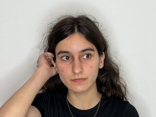FondaYarbro]