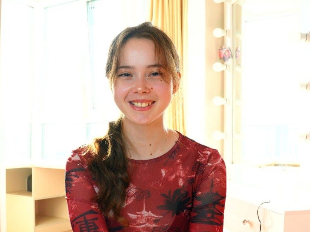 ViriniaFlores LiveJasmin model