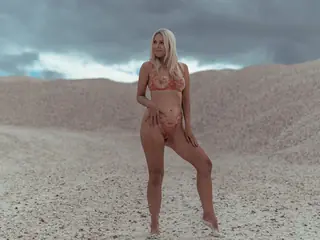 Show privé avec VirginiaKramer