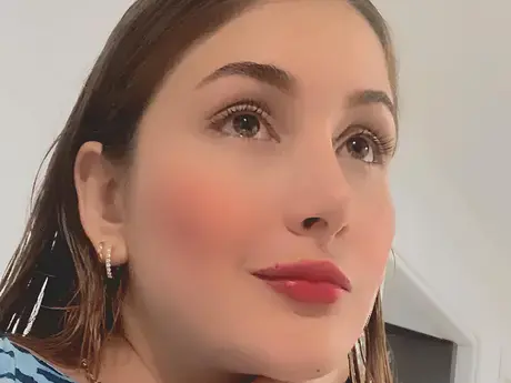 Chat with JulietaSmitth