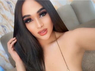 YumieKaplan Porn Show