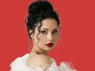 Sexy profile pic of EmmyJasmin
