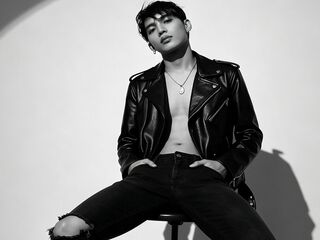 RomeoGrey RomeoGrey