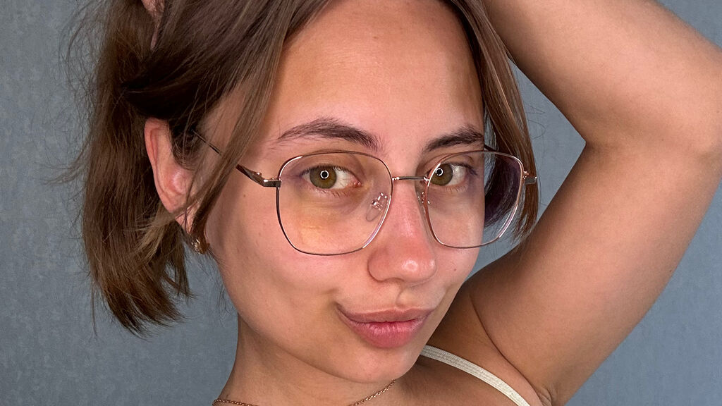 ElaraMuse online cam on GirlsOfJasmin