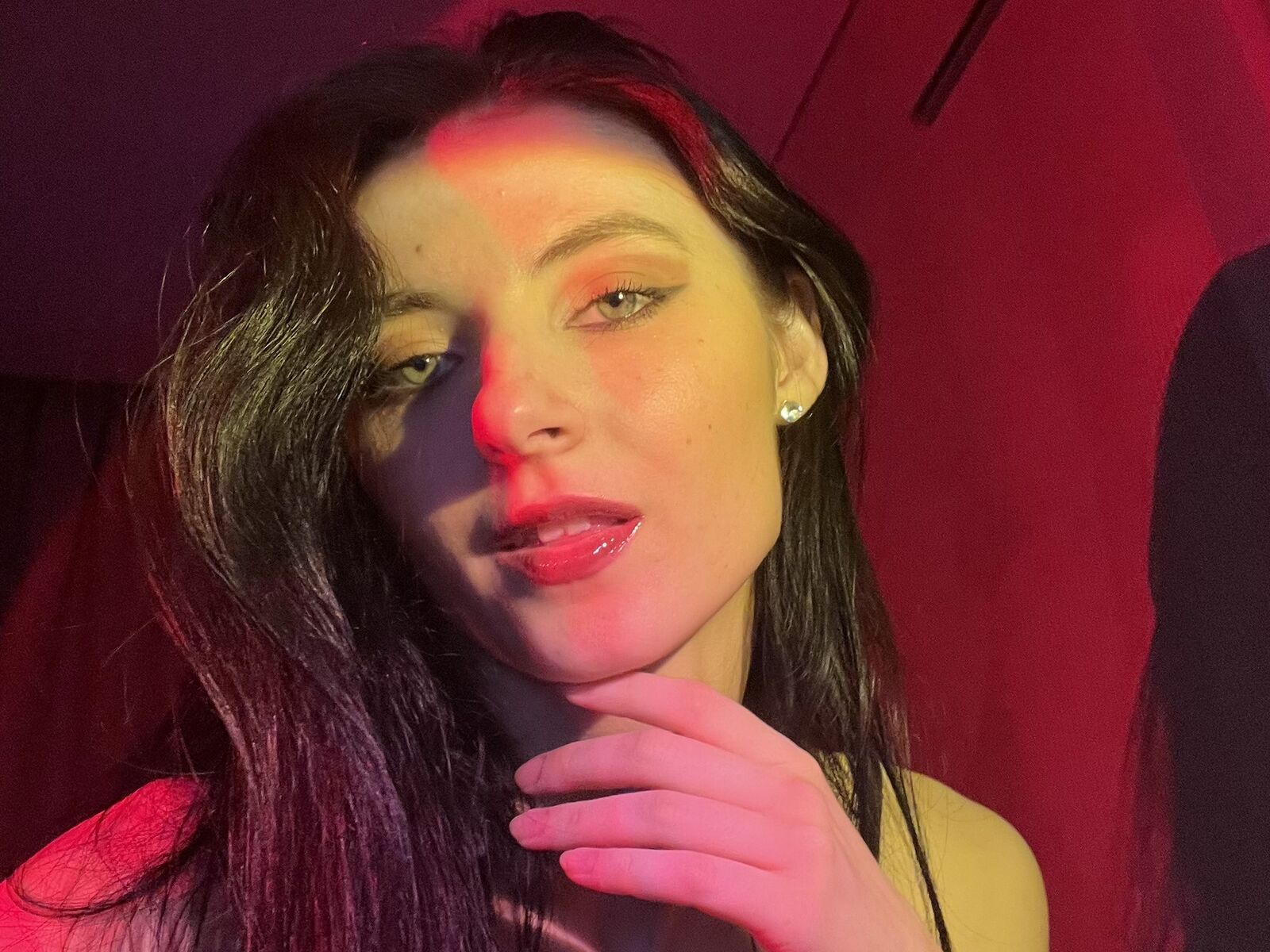 Live cam for NicoleLuxe