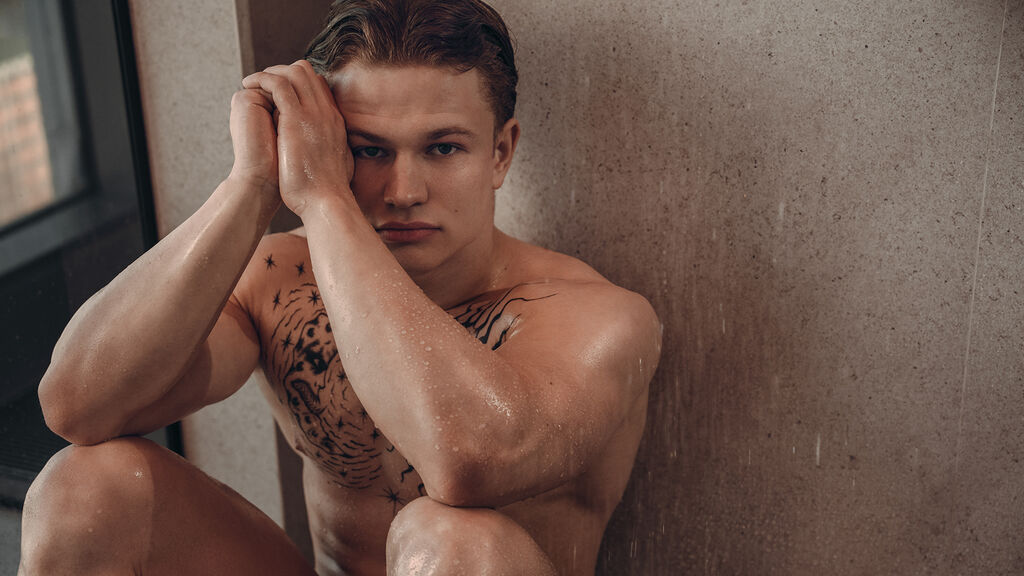 DanielHops live cam model at LiveJasmin