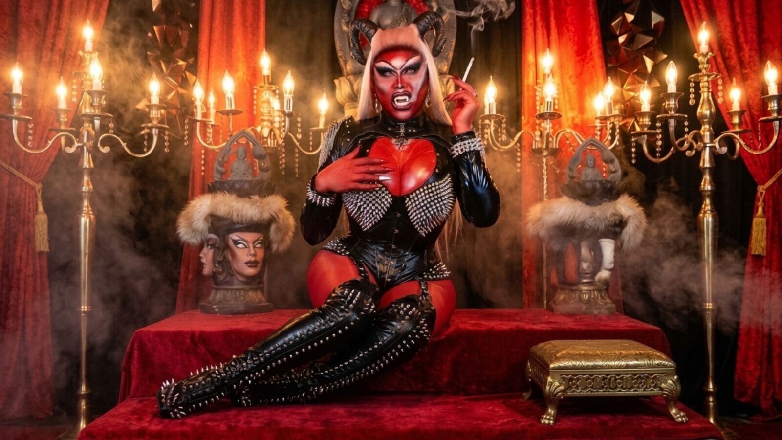 SindelLuna glamour portrait